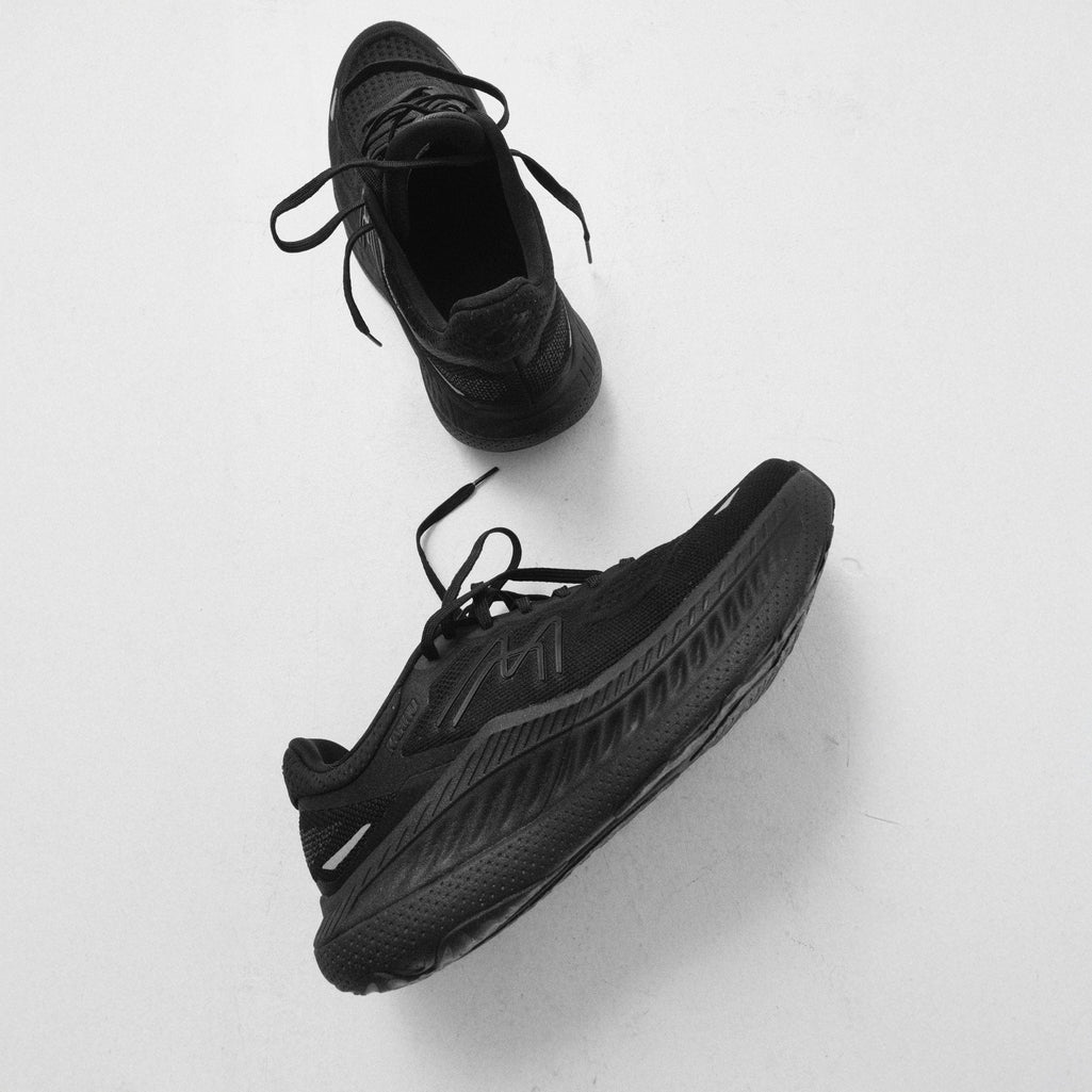 WOMEN'S MESTARI RUN 2.0 HIVO - BLACK / BLACK